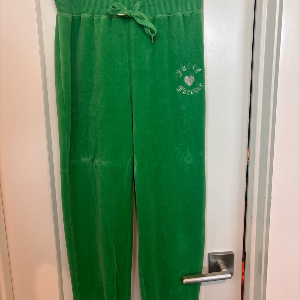 Limited Edition Juicy Couture Re-Release Vibrant Green Velour Set - Picture 2 of 4